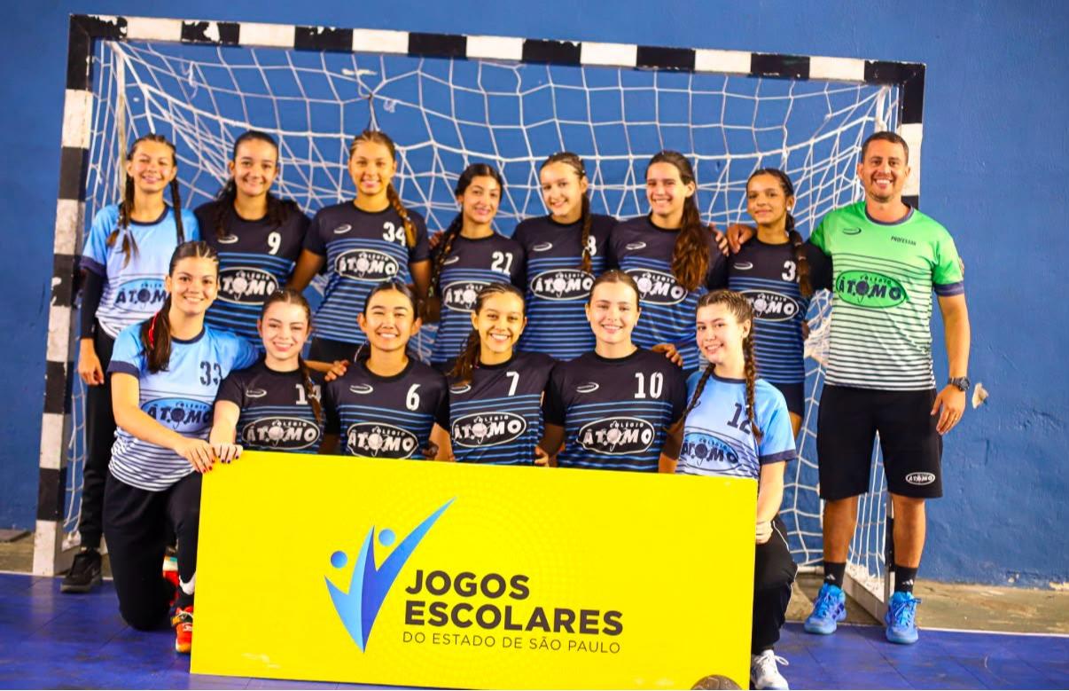 Momentos no Colégio Átomo